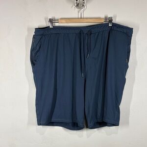 Eddie Bauer Men's Blue Shorts size XXL